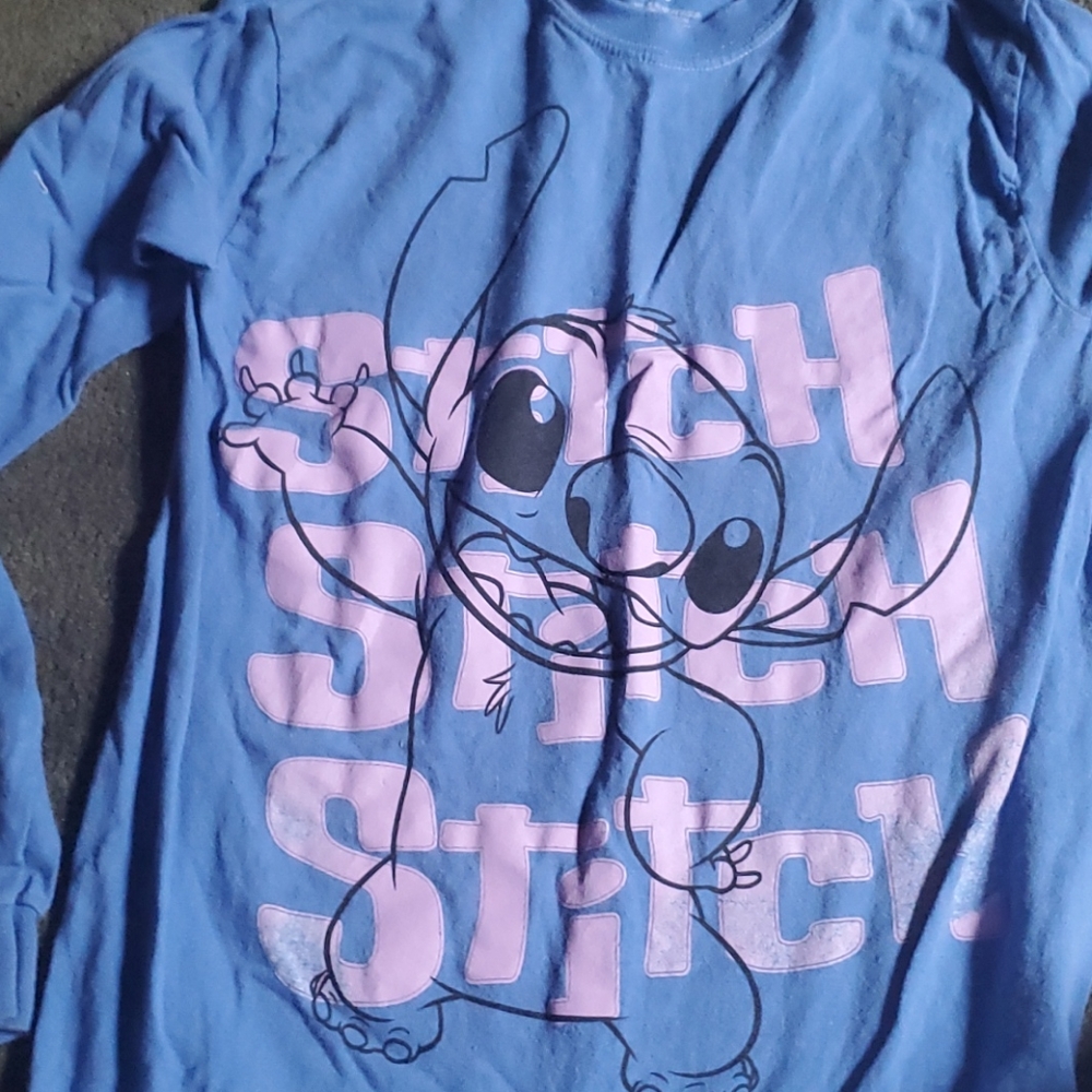 A stich long sleeve